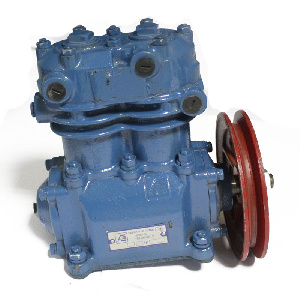 Компрессор двухцилиндровый МАЗ (201 л.) со шкивом   (Паневежио-Аурида Литва)