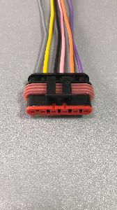 Колодка проводов (задних фонарей) ЕВРО 4,5 (6 проводов) овальная (фонарь 112.08.69)