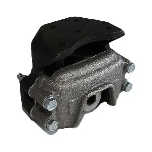 Опора задняя двигателя в сборе