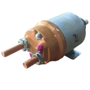 Реле втягивающее 5432 (БАТЭ г. Борисов) с кронштейном прим.5404,5432,5432