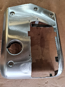 яяБампер фар 65115 (металл) правая часть