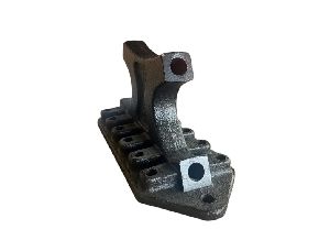 яяКронштейн крепления реактивной штанги верхний (ПАО)