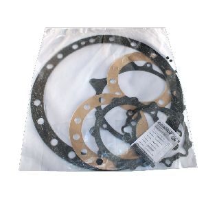 Р/к среднего редуктора (паронит)  (03-23-300) 6наим 7дет