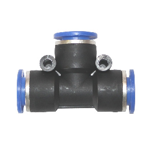 Фитинг тройник 12 мм