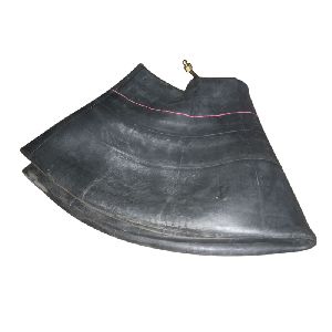 Автокамера 1220х400х533 R21 (425/85R21) (г. Нижнекамск) с гайкой под подкачку