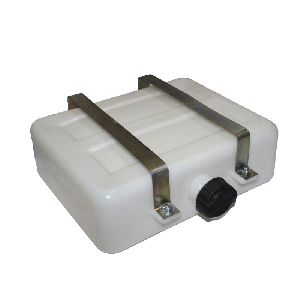 Бачок топливный на ПЖД  в сборе 8л (370х310х140) (с кронштейном)