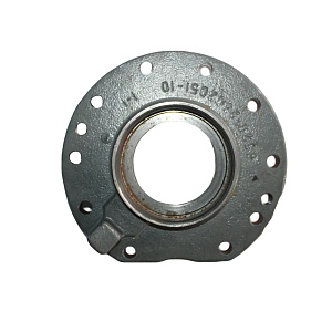 Крышка подшипника среднего редуктора (ПАО)