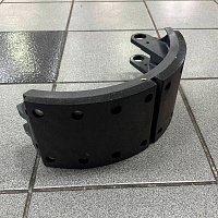 яяКолодка тормозная 53229 (литая)  R2 (не расточенная накладка)